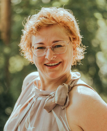 Mandy Danaijelle Pohl - mandypohl.com